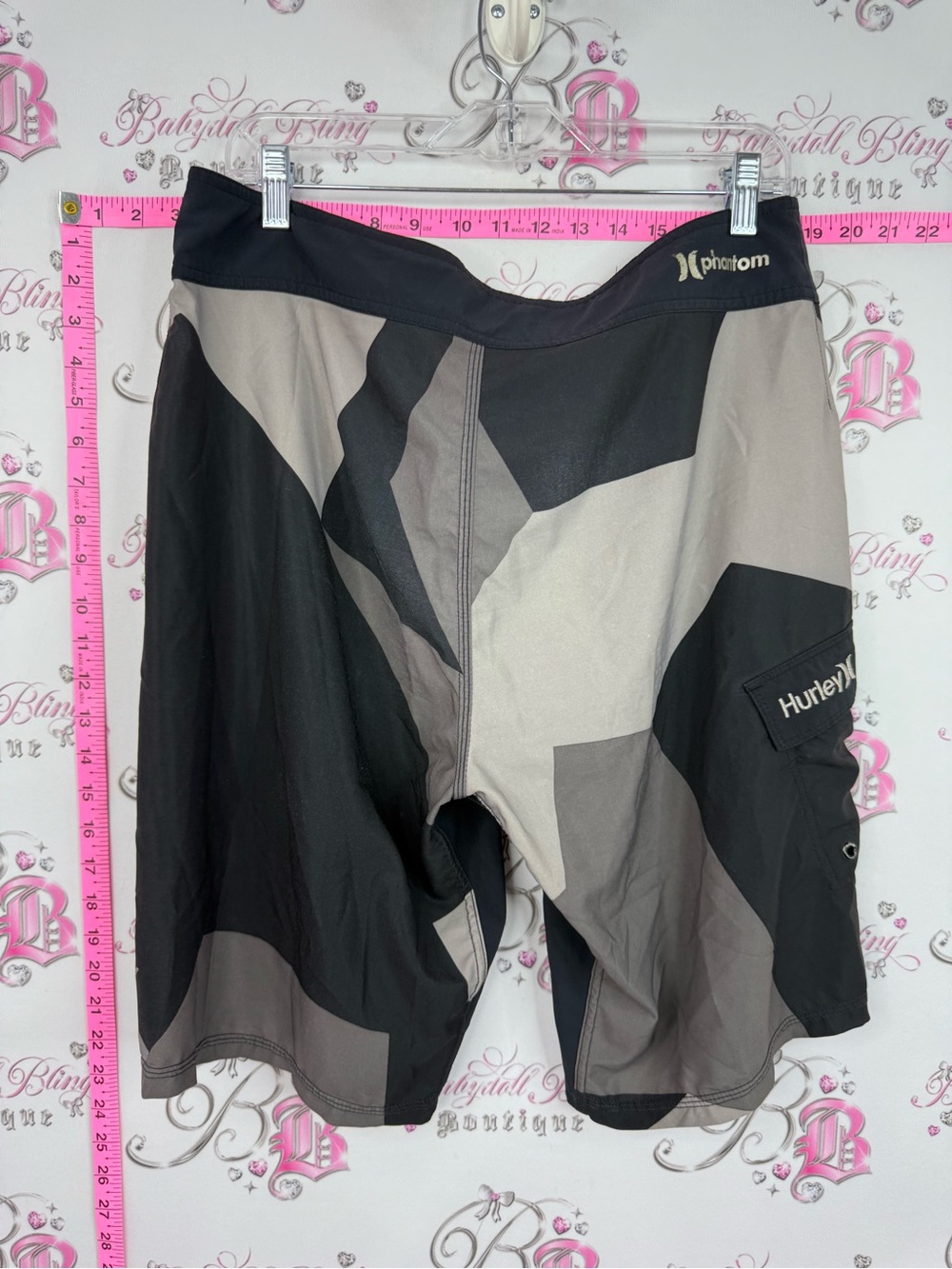 Hurley phantom shorts Black and Gray Geometric Men's Swim Trunks - Picture 2 of 11